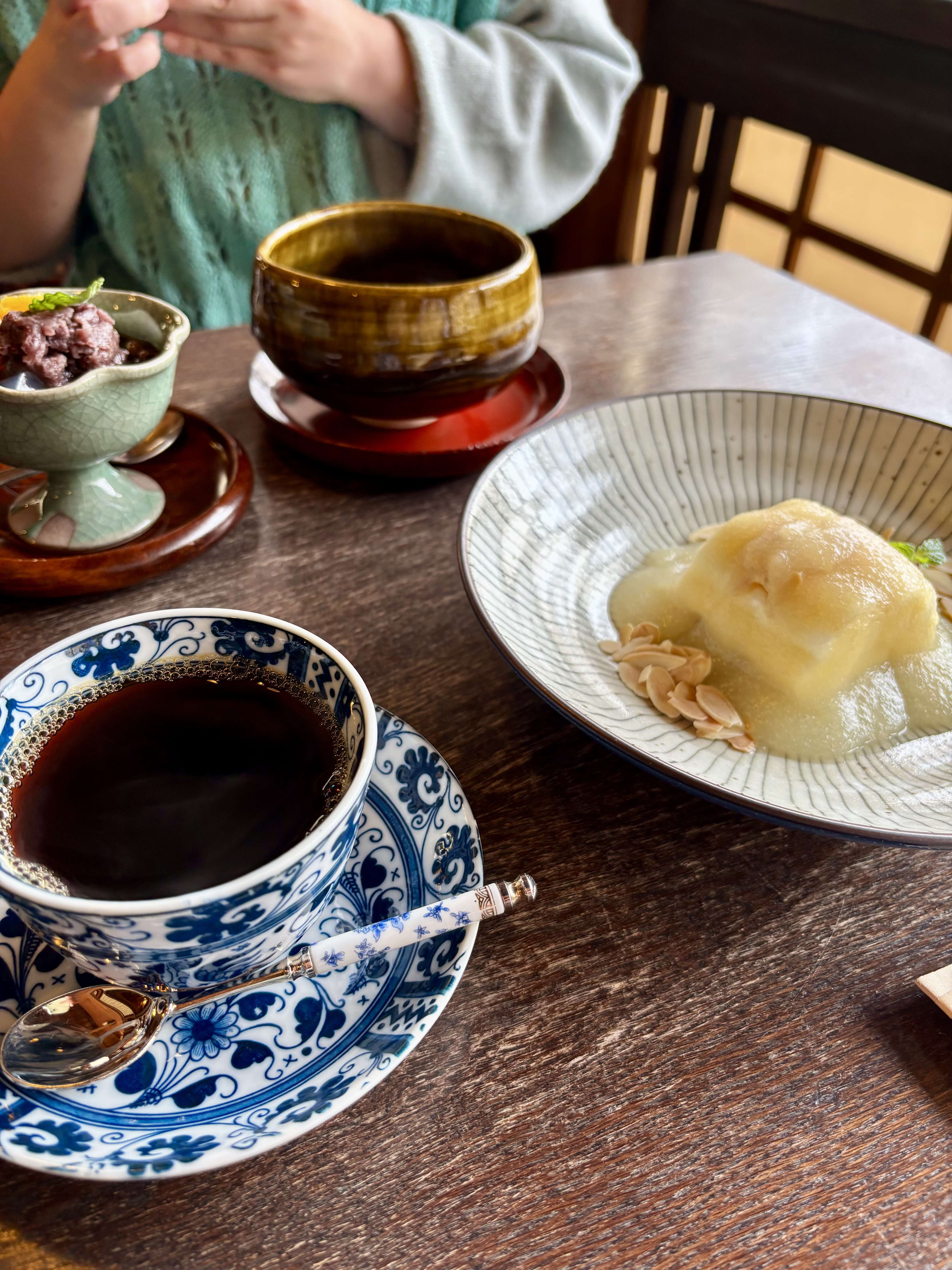 ふりこ茶房 店内